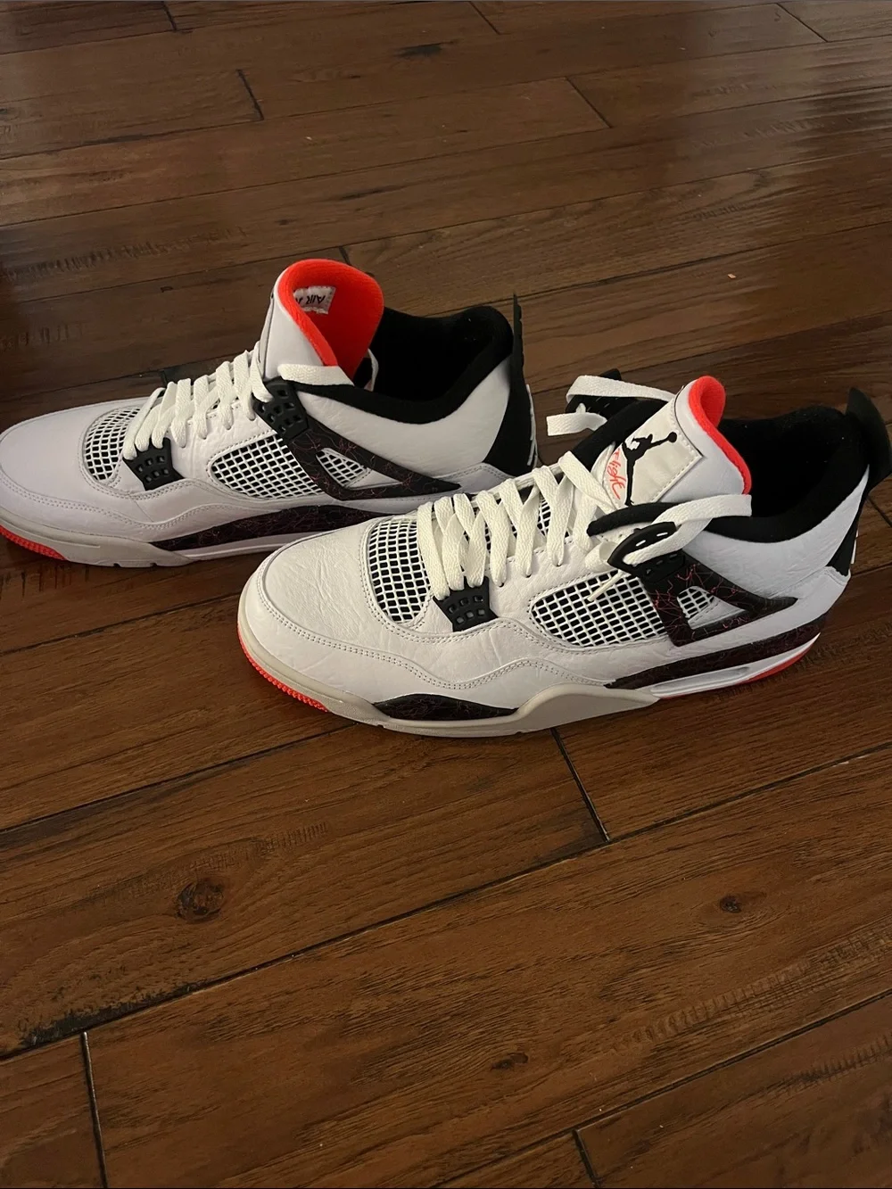 Air Jordan 4 Retro